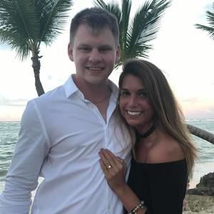 Meet your Posher, Courtney